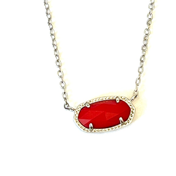 Kendra Scott Jewelry - Like new Kendra Scott Elisa rhodium red necklace